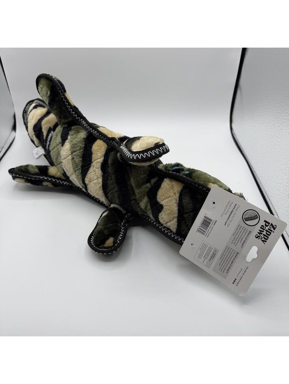 ZippyPaws Z-Stitch Grunterz Camron The Camo Gator Grunter Squeaker Zippy Paws - Picture 2 of 7